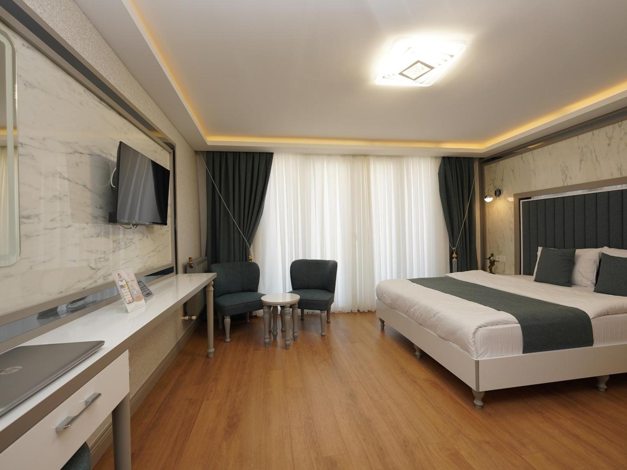 Gazelle Hotel